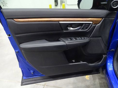 Used 2021 Honda CR-V Touring image 17