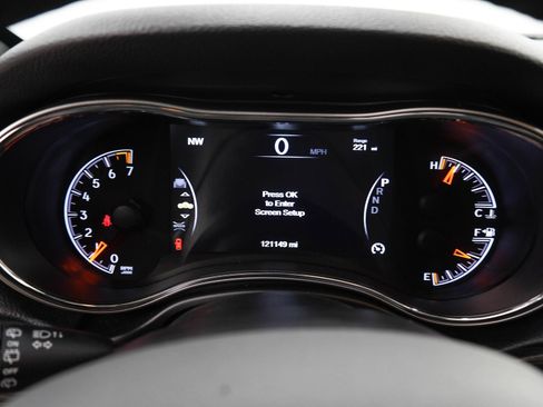 Used 2019 Jeep Grand Cherokee Limited w/ Luxury Group II AWD/4WD image 27