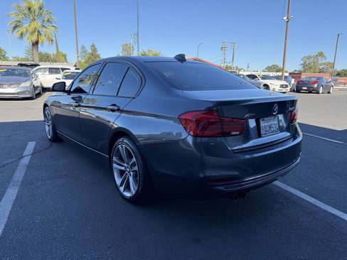 Used 2016 BMW 328i xDrive Sedan AWD/4WD image 5