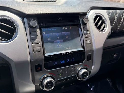 Used 2015 Toyota Tundra Platinum RWD image 33