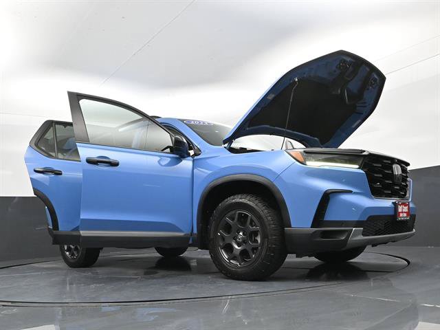 Used 2023 Honda Pilot TrailSport image 49