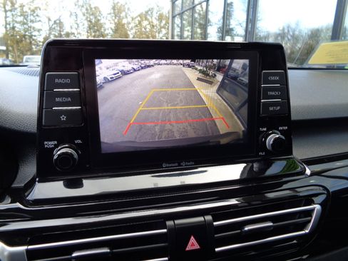 Used 2021 Kia Seltos EX image 12