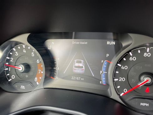 Used 2025 Jeep Compass Trailhawk image 39