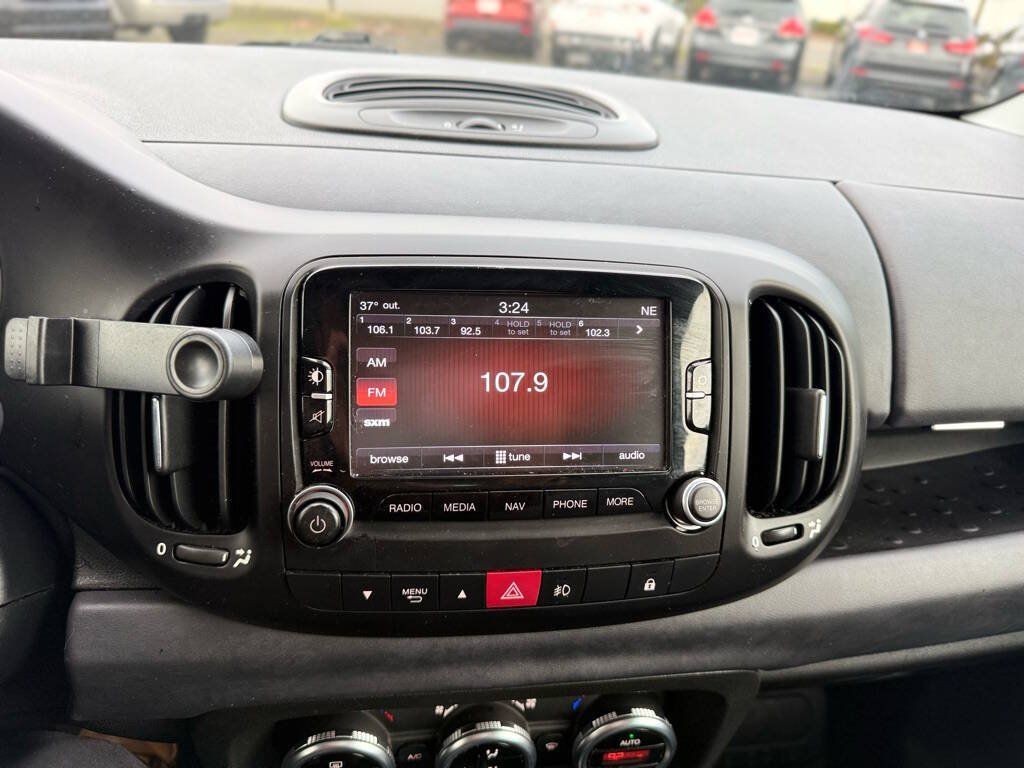 Used 2014 FIAT 500L Lounge FWD image 18