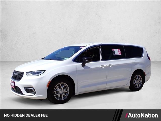 Used 2024 Chrysler Pacifica Touring-L FWD image 1