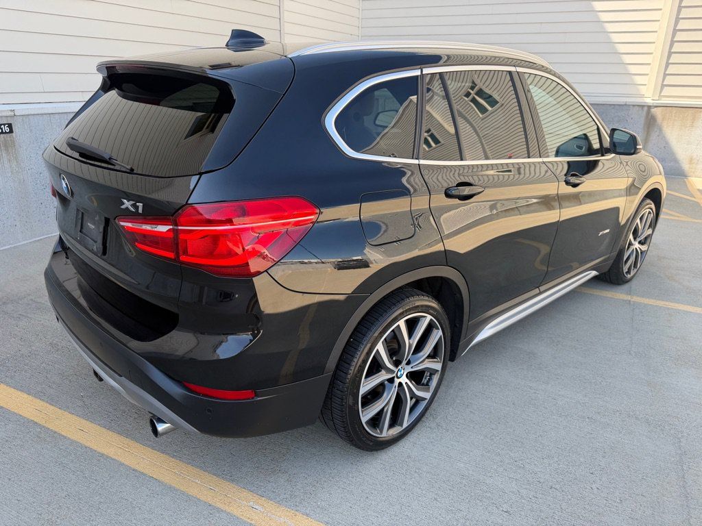 Used 2016 BMW X1 xDrive28i AWD/4WD image 3