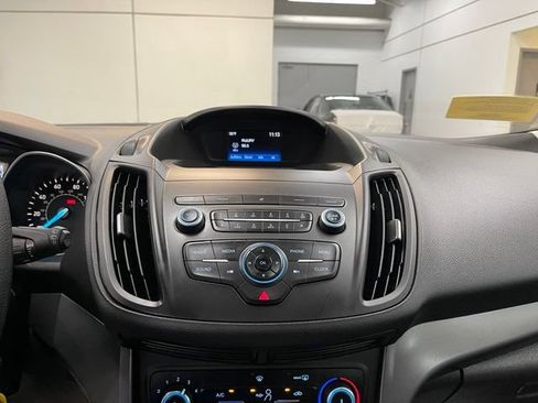 Used 2019 Ford Escape S FWD image 22