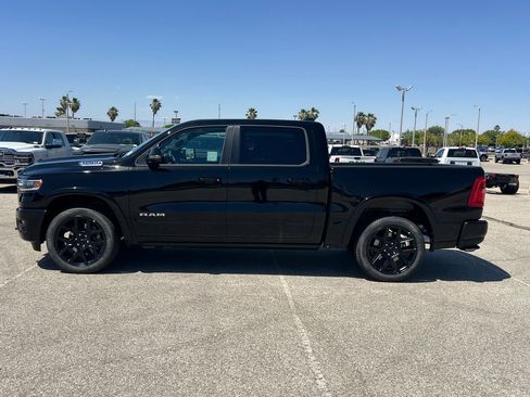 New 2026 RAM 1500 Laramie AWD/4WD image 3