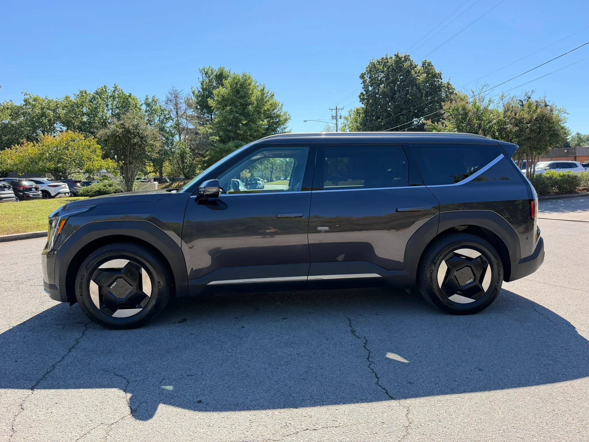 Used 2024 Kia EV9 Wind AWD/4WD image 7