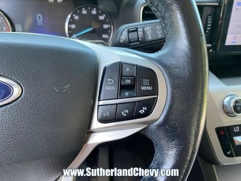 Used 2021 Ford Explorer XLT w/ Equipment Group 202A AWD/4WD image 22