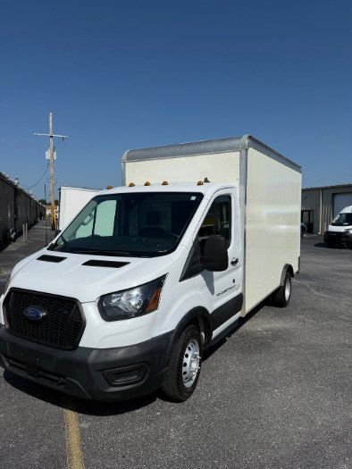 Used 2022 Ford Transit 350 DRW RWD image 4