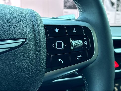 New 2026 Genesis GV70 2.5T image 22