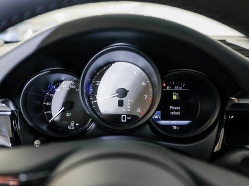 New 2026 Porsche Macan S image 15