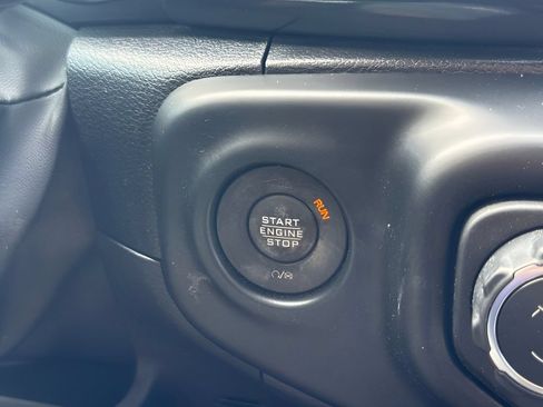 Used 2023 Jeep Wrangler Unlimited Sport AWD/4WD image 24