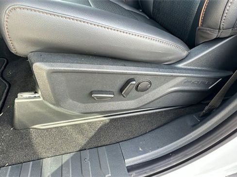 New 2025 Ford F250 Lariat w/ FX4 Off-Road Package image 25