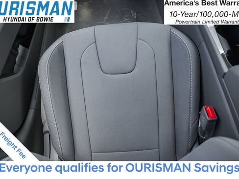 New 2025 Hyundai Elantra SEL image 30