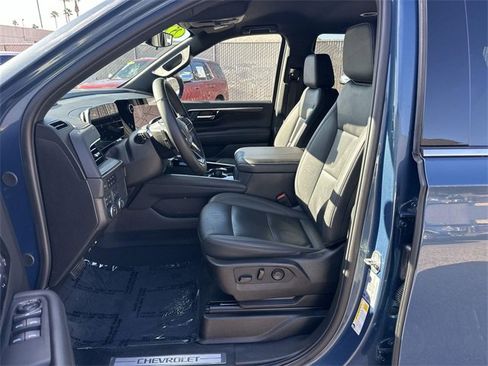 Used 2025 Chevrolet Tahoe LT image 18