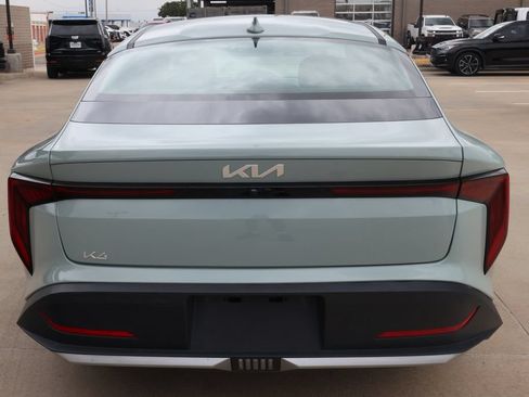 Used 2025 Kia K4 FWD image 6