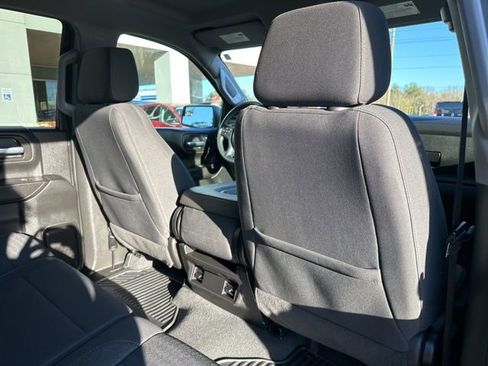 Used 2022 Chevrolet Silverado 1500 Custom image 35