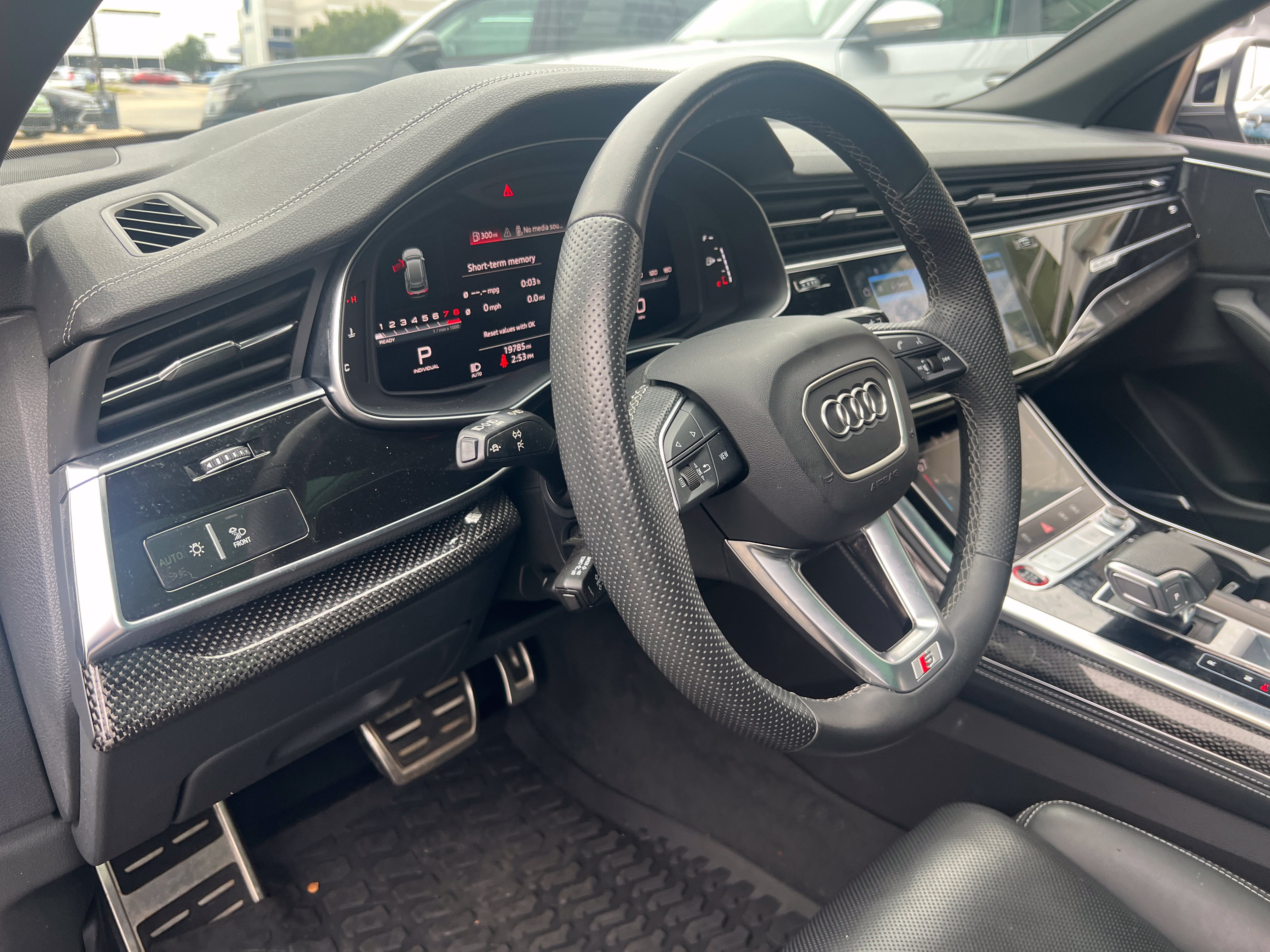 Used 2023 Audi SQ8 Premium Plus w/ Executive Package AWD/4WD image 14