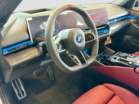 New 2026 BMW i5 M60 AWD/4WD image 7
