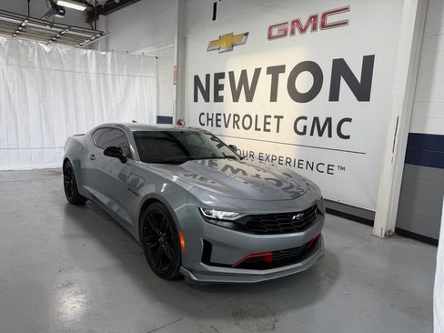 Used 2023 Chevrolet Camaro LT w/ Redline Edition image 2