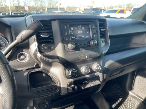 Used 2024 RAM 3500 Tradesman image 19