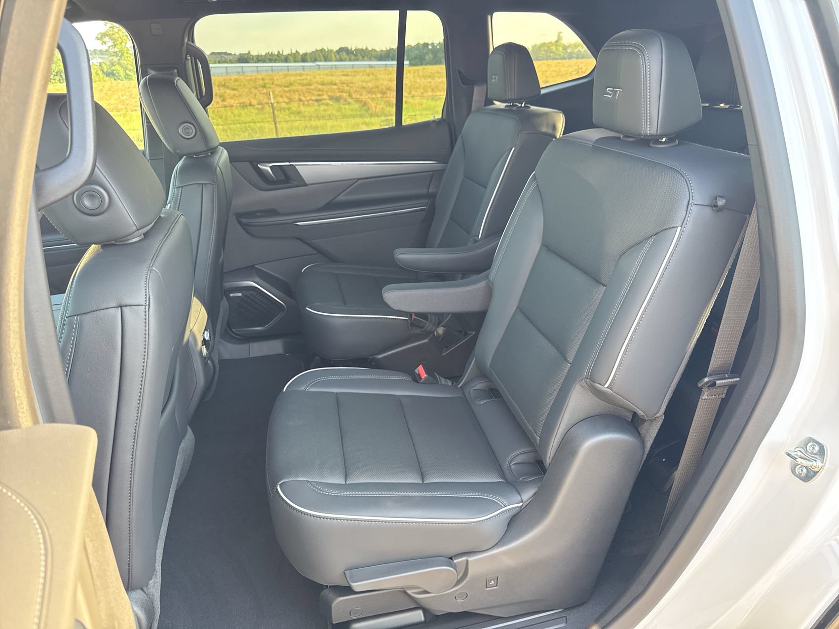 New 2027 Buick Enclave Sport Touring w/ Super Cruise Package FWD image 22