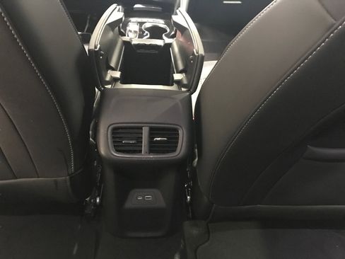 Certified 2023 Buick Envision Preferred w/ Sport Touring Package AWD/4WD image 16