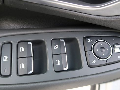 Used 2022 Hyundai Sonata SE image 28