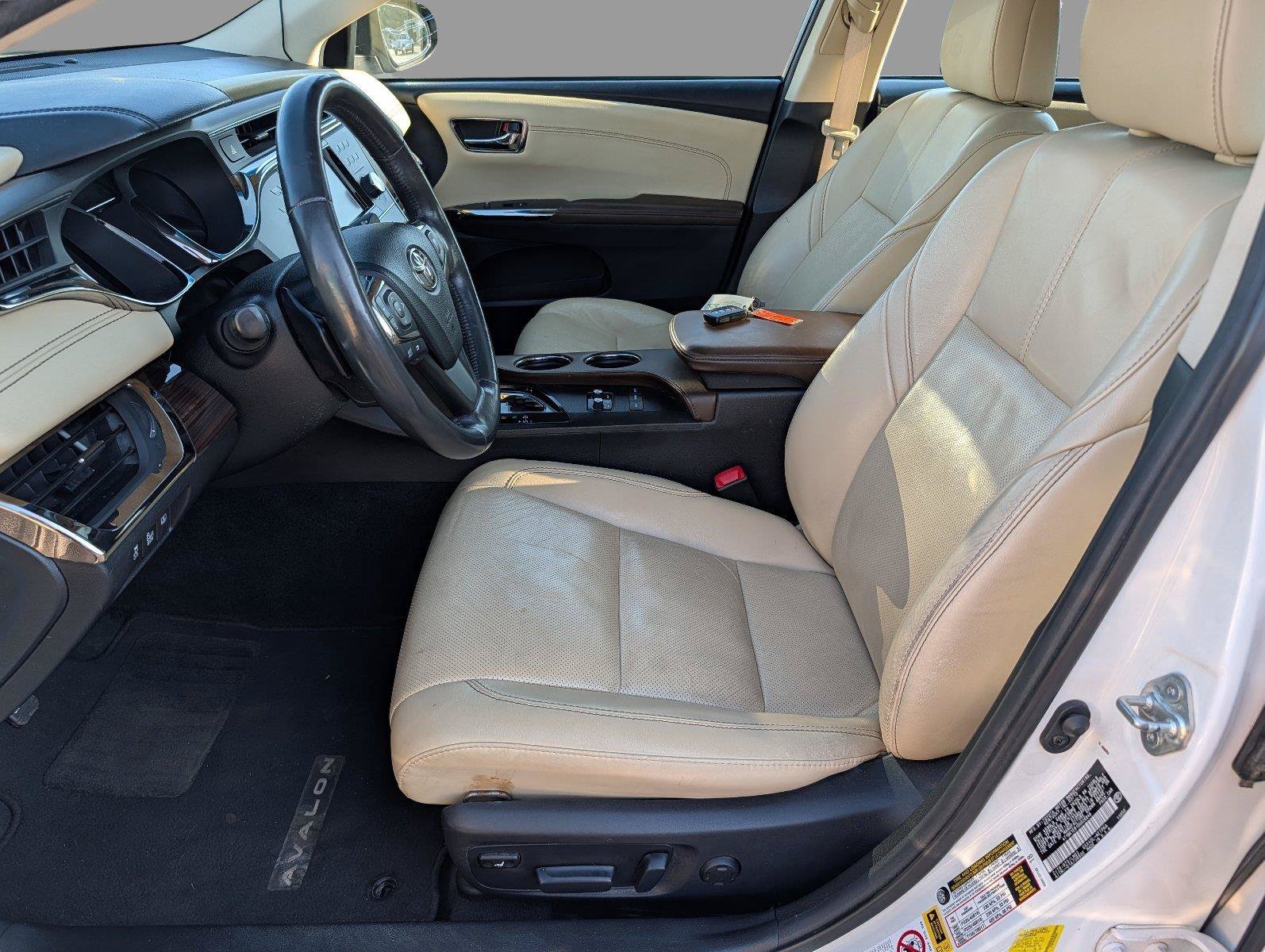 Used 2013 Toyota Avalon Limited FWD image 10