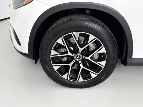 Certified 2025 Mercedes-Benz GLC 350e 4MATIC image 30