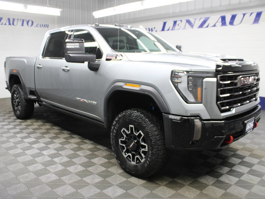 Used 2024 GMC Sierra 2500 AT4X AWD/4WD image 3