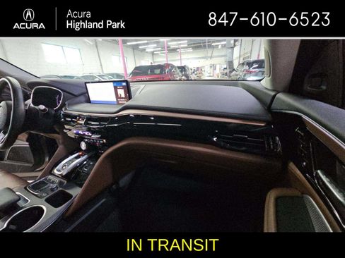 Used 2024 Acura MDX SH-AWD w/ Technology Package image 15
