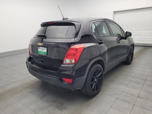 Used 2019 Chevrolet Trax LS image 9