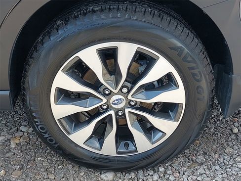 Used 2025 Subaru Outback Limited image 30