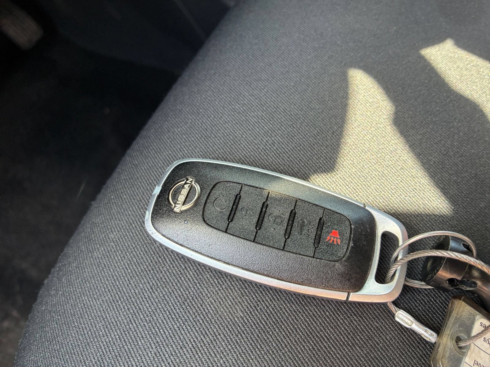 Used 2025 Nissan Pathfinder SV AWD/4WD image 26