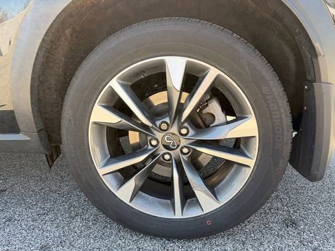 Used 2025 INFINITI QX60 Luxe image 21