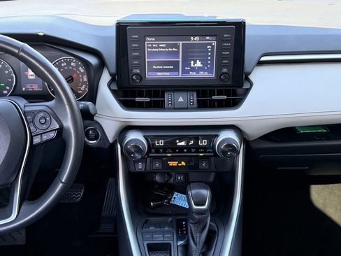 Used 2019 Toyota RAV4 XLE Premium w/ Cold Weather Package image 16