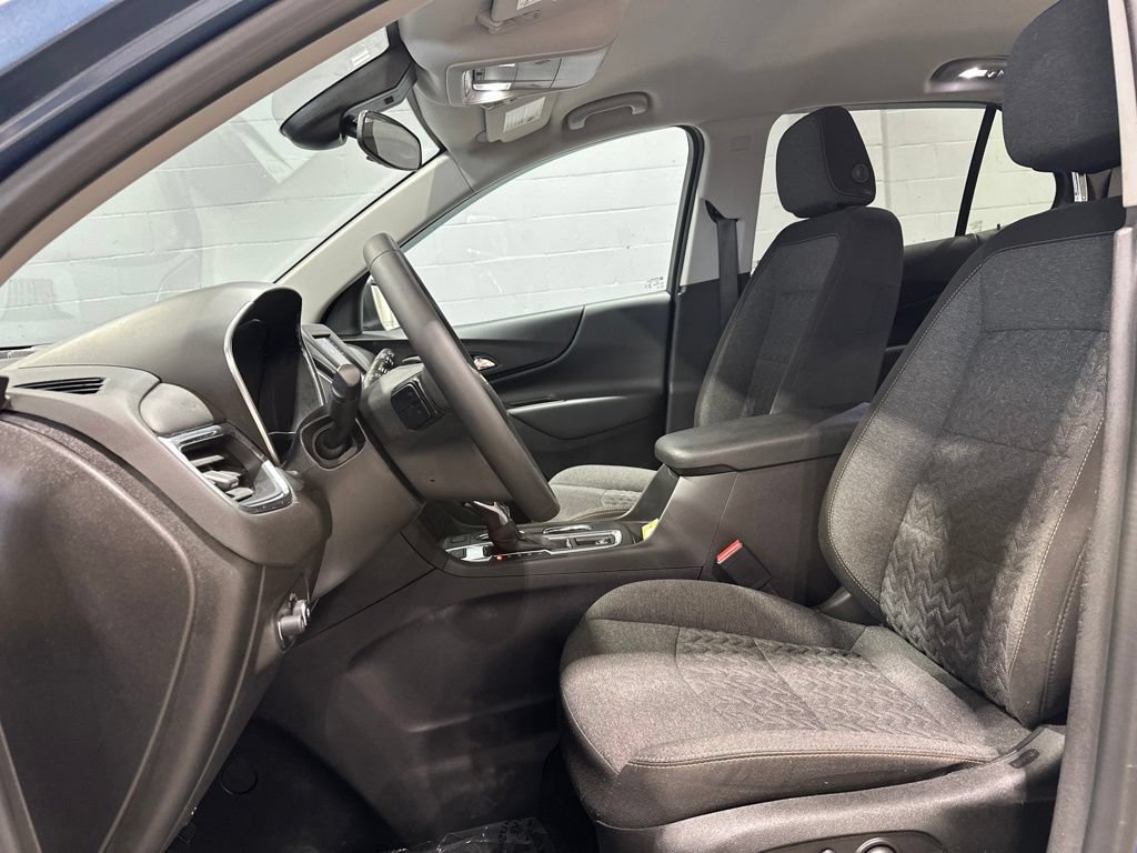 Certified 2024 Chevrolet Equinox LT AWD/4WD image 13