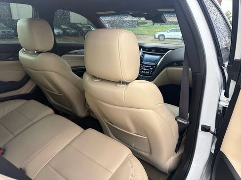 Used 2019 Cadillac CTS Luxury AWD/4WD image 16