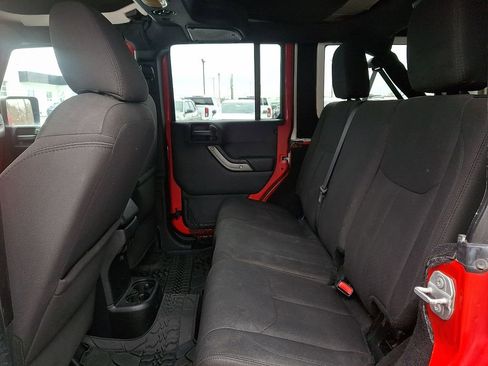 Used 2017 Jeep Wrangler Unlimited Sport image 10
