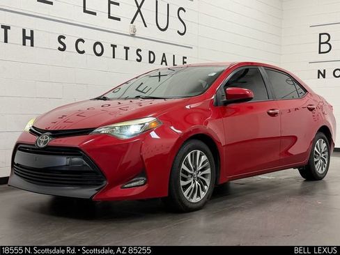 Used 2019 Toyota Corolla XLE FWD image 8