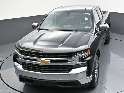Used 2022 Chevrolet Silverado 1500 LT image 46