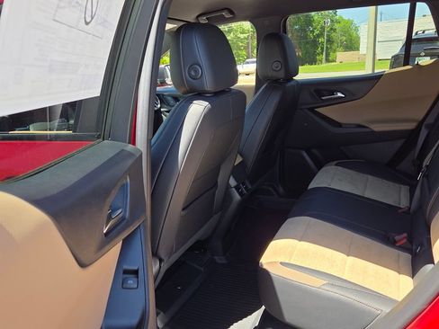 New 2026 Chevrolet Equinox ACTIV w/ LPO, Floor Liner Package AWD/4WD image 5