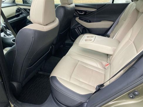 Used 2022 Subaru Outback Limited image 9