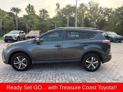 Used 2017 Toyota RAV4 XLE FWD image 10