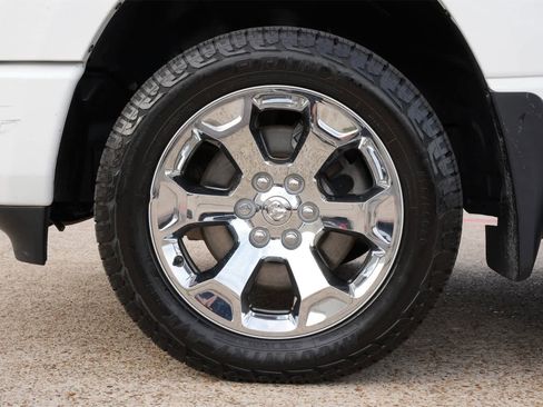 Used 2019 RAM 1500 Big Horn image 24