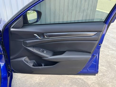 Used 2020 Honda Accord Sport image 42