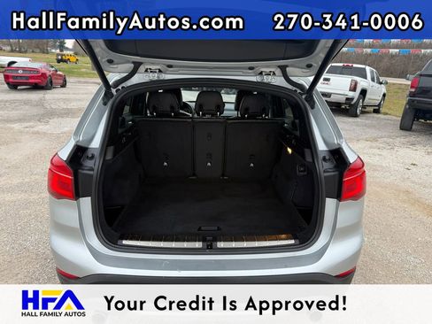 Used 2019 BMW X1 xDrive28i image 11